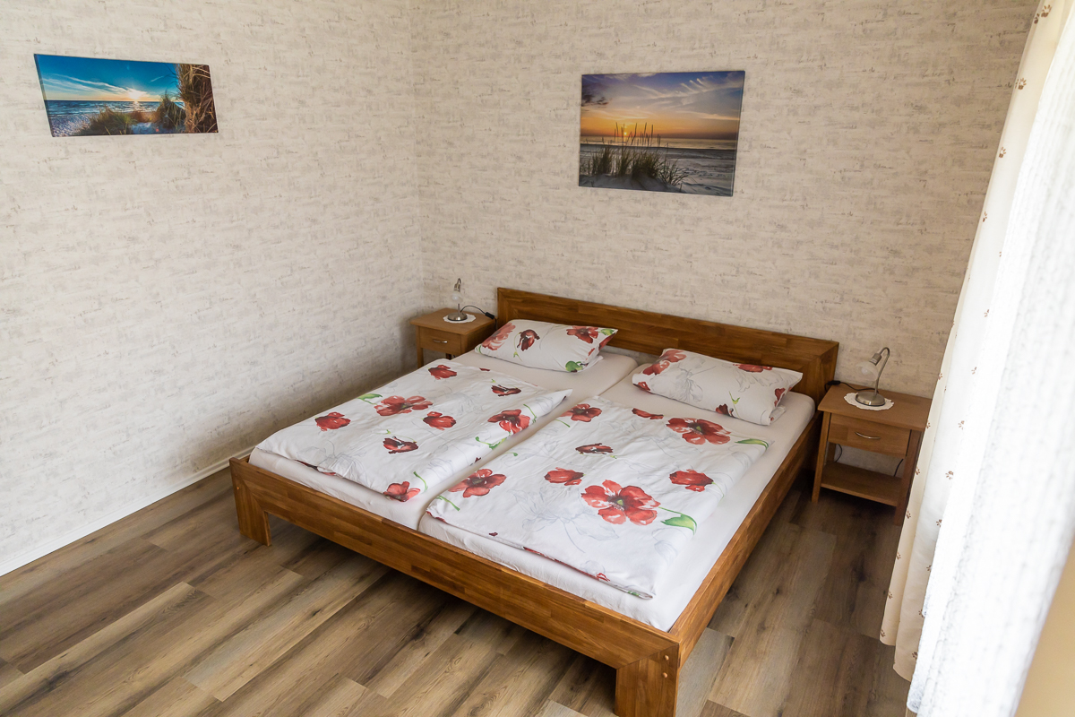 Schlafzimmer1